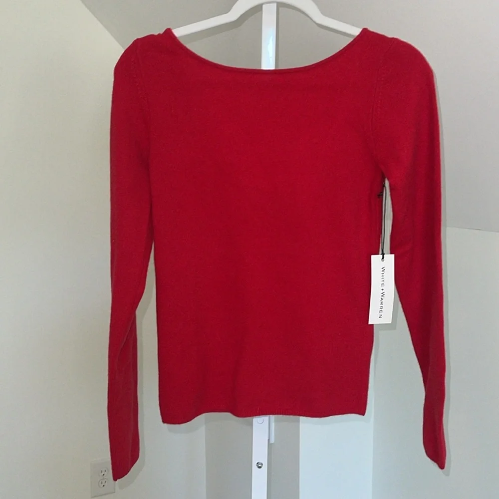 White +‎ Warren CASHMERE BALLET NECK TOP IN CRIMSON